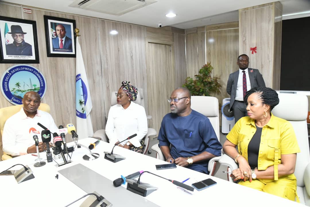 From the left is NDDC Managing Director, Dr Samuel Ogbuku, in an interactive session with the newsmen. Second Left is the NDDC Director, Corporate Affairs, Mrs. Seledi Thompson-Wakama; followed by the Special Assistant, media to the MD, Dr Willie Etim (2nd right) and the Head of NDDC Protocol Unit, Mrs. Clara Braid (right).