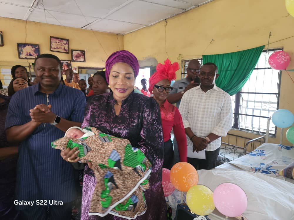 Abia First Lady Welcomes First Baby of 2025, Advocates for Exclusive Breastfeeding