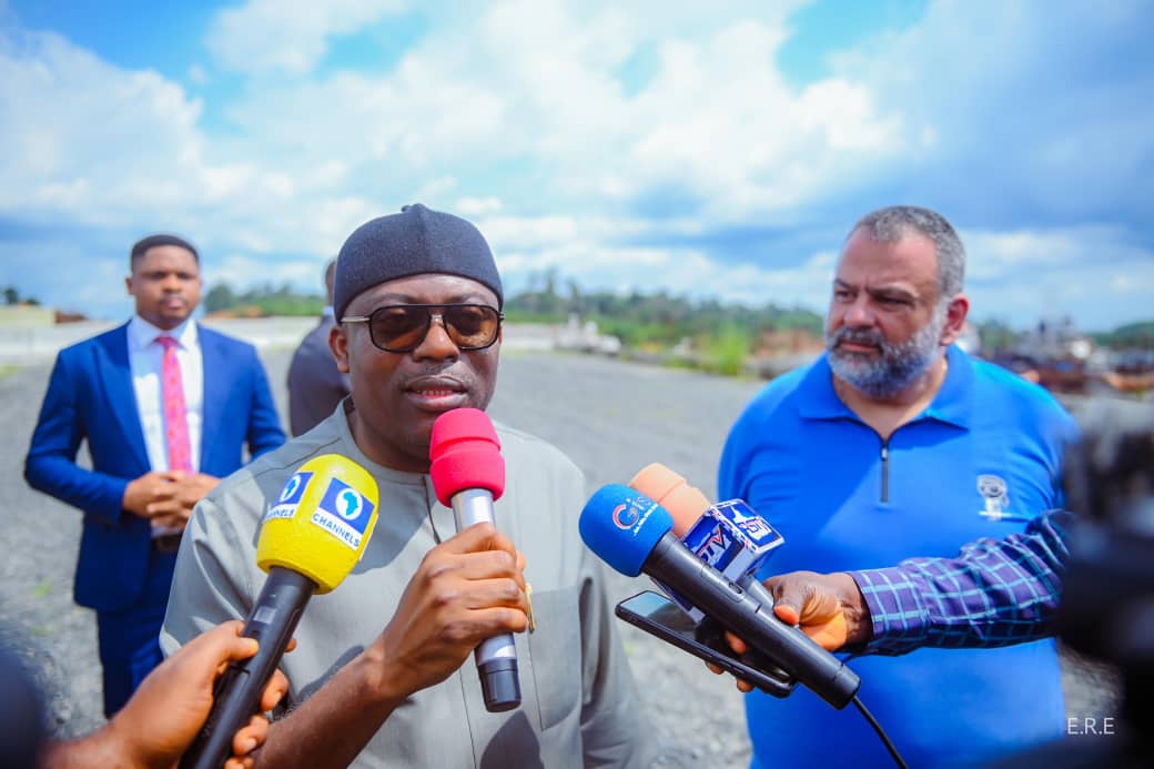 Fubara Gives Contractor One Month Ultimatum to Complete Woji–Alesa–Refinery Road