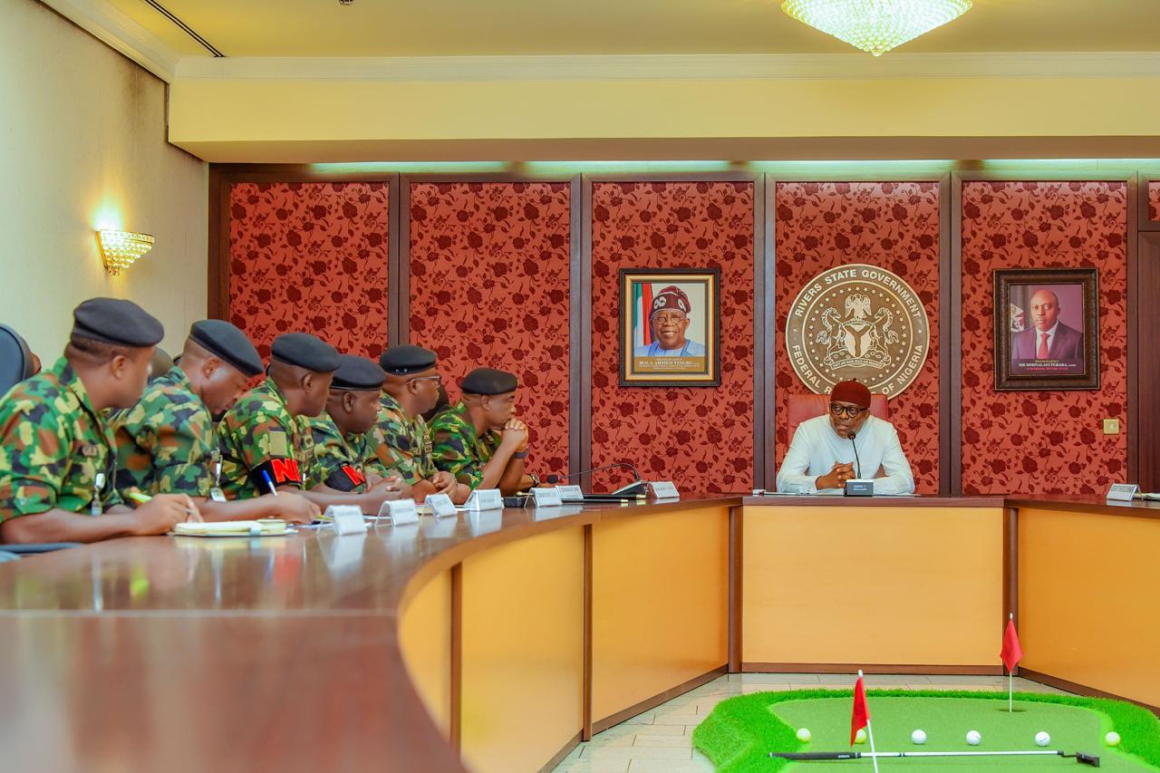 Fubara Reaffirms Partnership with Navy to Tackle Maritime Crime in Rivers